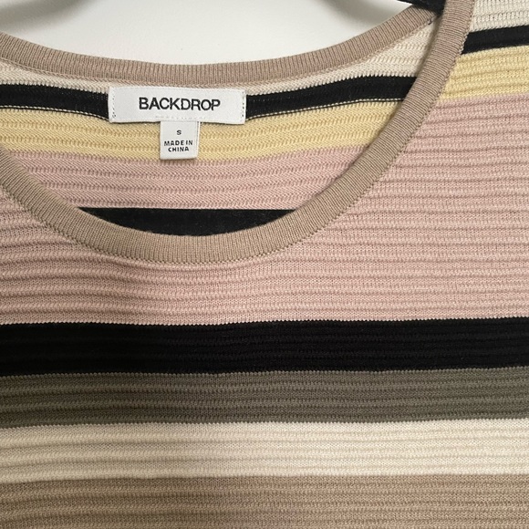 Backdrop Sweater Tank - Picture 5 of 5